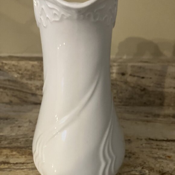 I. Godinger & Co. Porcelain Ivory 5” Pitcher - Picture 5 of 5